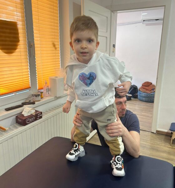 Răzvan Cristea, băiețelul de 4 ani diagnosticat cu Sindromul Mowat-Wilson, are nevoie de ajutor pentru tratament