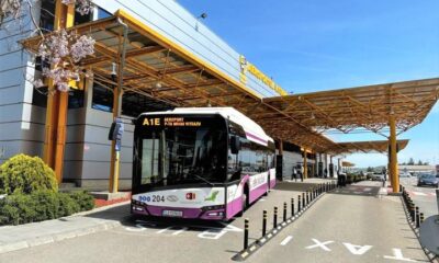 Autobuz Aeroport Express Cluj fără pasageri în stație