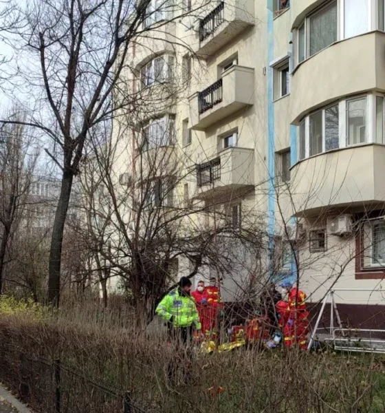 Bloc din cartierul Mărăști, Cluj-Napoca, unde un bărbat de 63 de ani a murit după ce a căzut de la înălțime