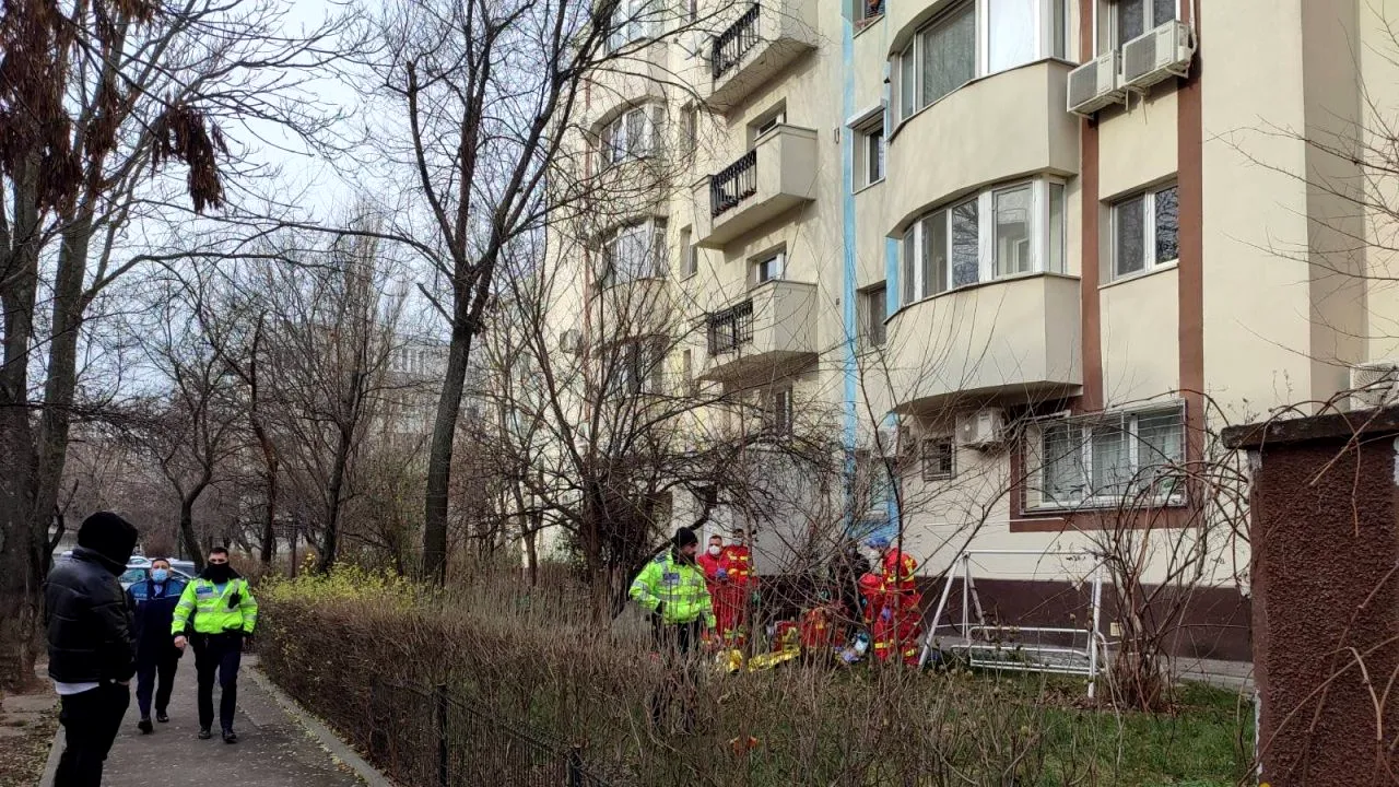 Bloc din cartierul Mărăști, Cluj-Napoca, unde un bărbat de 63 de ani a murit după ce a căzut de la înălțime