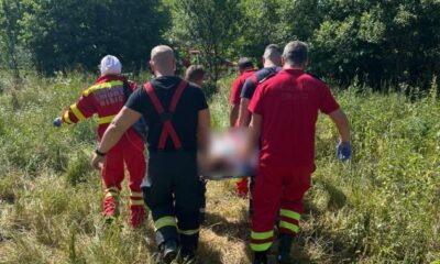 Pompieri și elicopter SMURD în Oșorhel la intervenție pentru intoxicație cu monoxid de carbon