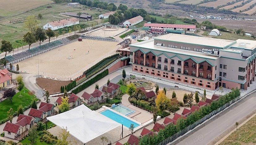 Vedere exterioară ISSA Resort Turda, cel mai nou resort de 5 stele din Cluj