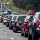 Șofer amendat pentru blocarea benzii cu verde intermitent la dreapta – Cod Rutier 2025