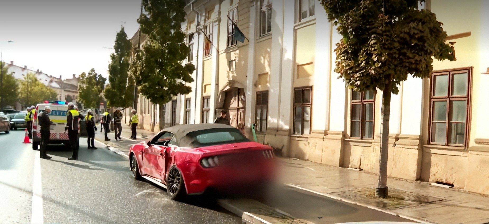Copil de 12 ani lovit pe trotuar de un Mustang la Cluj
