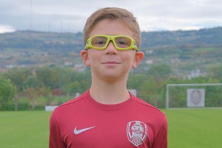 Eduard, băiatul de 12 ani din Cluj-Napoca, se recuperează spectaculos după ce a fost lovit de un Mustang pe trotuar