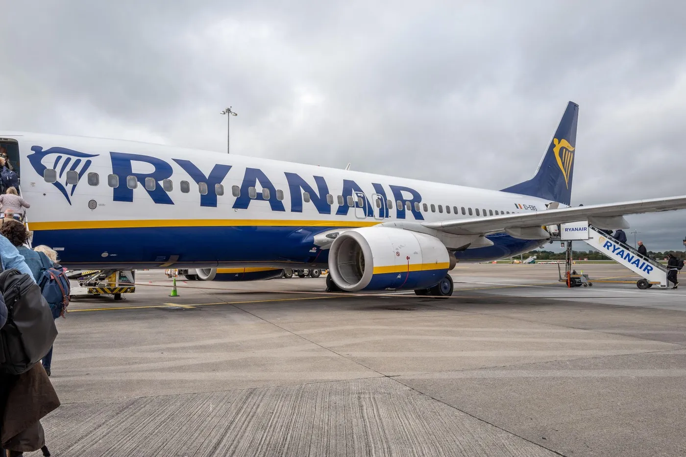 Pilot Ryanair leșinat înainte de aterizarea la Cluj-Napoca